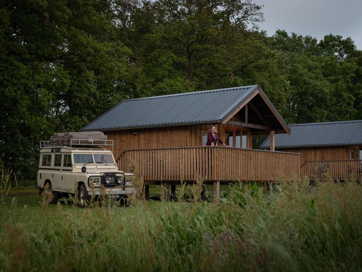 Composite Lodges With Shared Space In Drenthe Ruinerwold Exterior photo