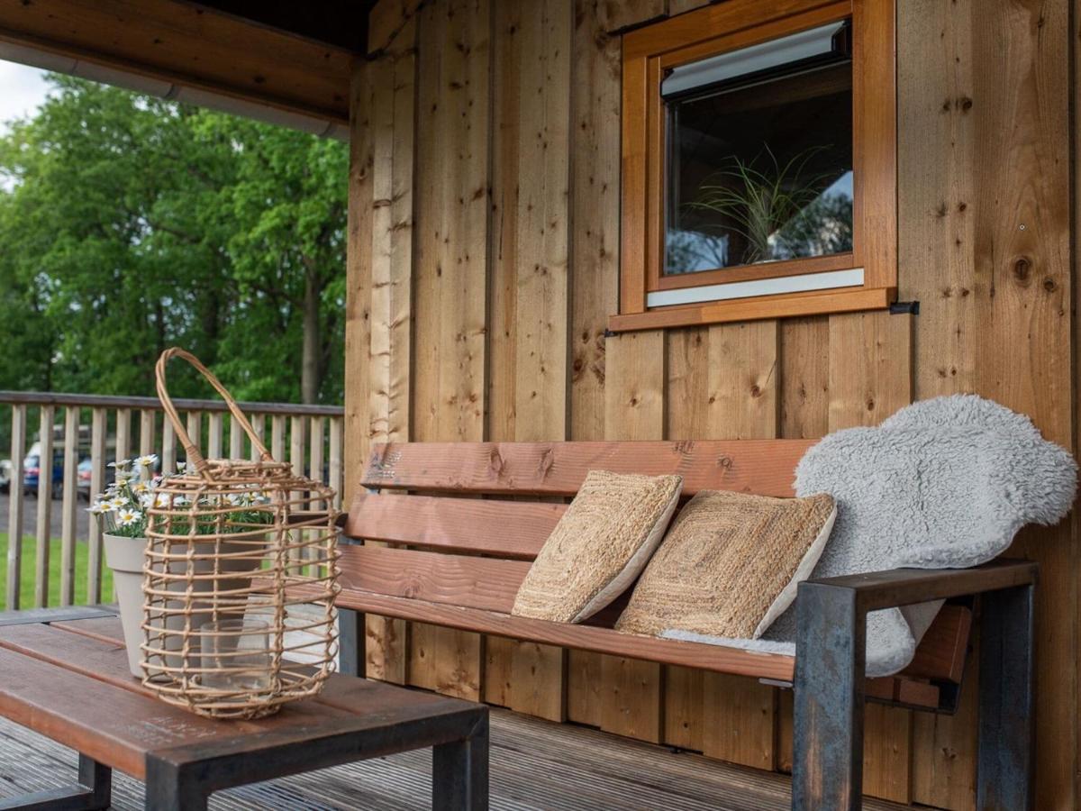 Composite Lodges With Shared Space In Drenthe Ruinerwold Exterior photo